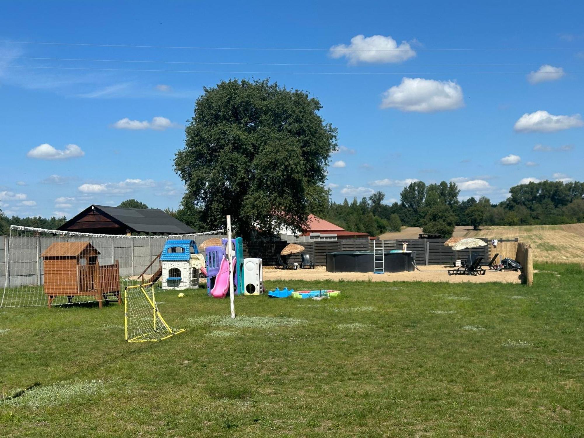 Domek Letniskowy 8-Osobowy Nad Jeziorem Wilczynskim Swietne Esterno foto